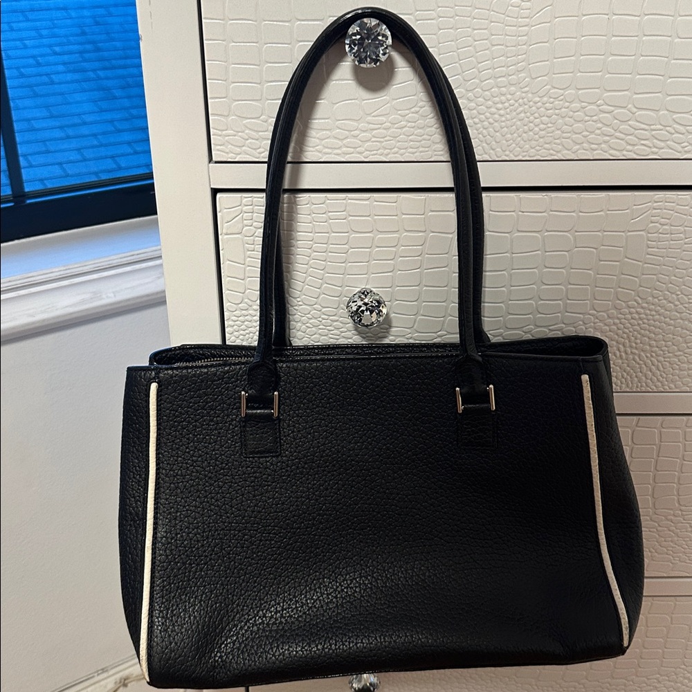 kate spade Black Pebbled Leather Shoulder Bag with Cream Trim - Picture 2 of 7